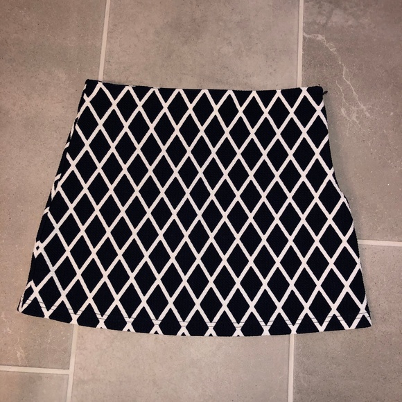 Forever 21 Dresses & Skirts - Forever 21 women's Mini Skirt